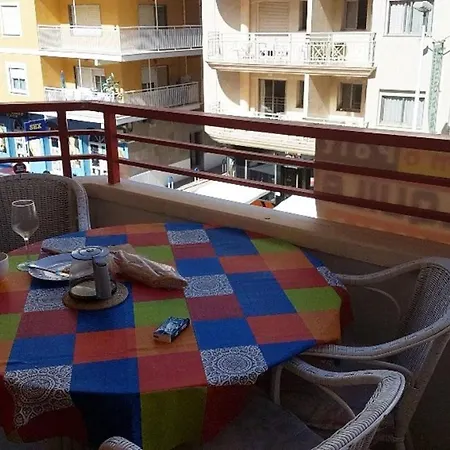Appartement Modern With Pool On The Floor, Near The Y Bedrooms *